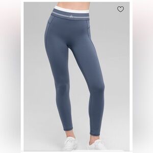 Alo Yoga Airbrush High-Waist 7/8 Better Together Legging - Bluestone - XXS